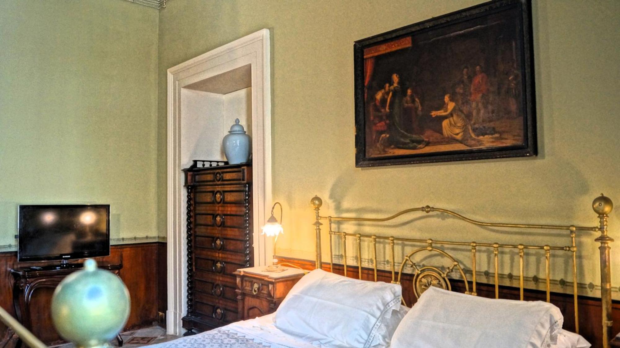 Historical Suites Vvm Лече Екстериор снимка